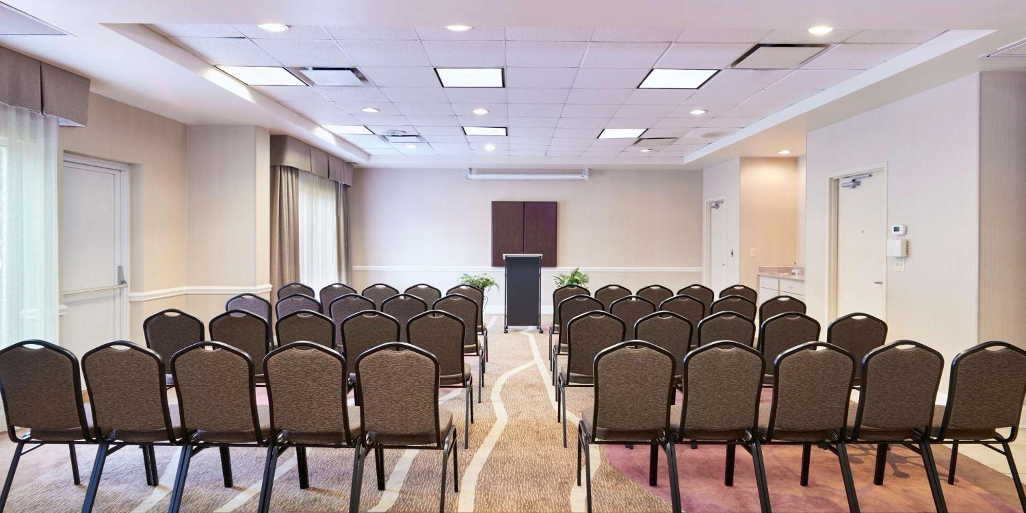 Hilton Garden Inn Charlotte North Eksteriør bilde