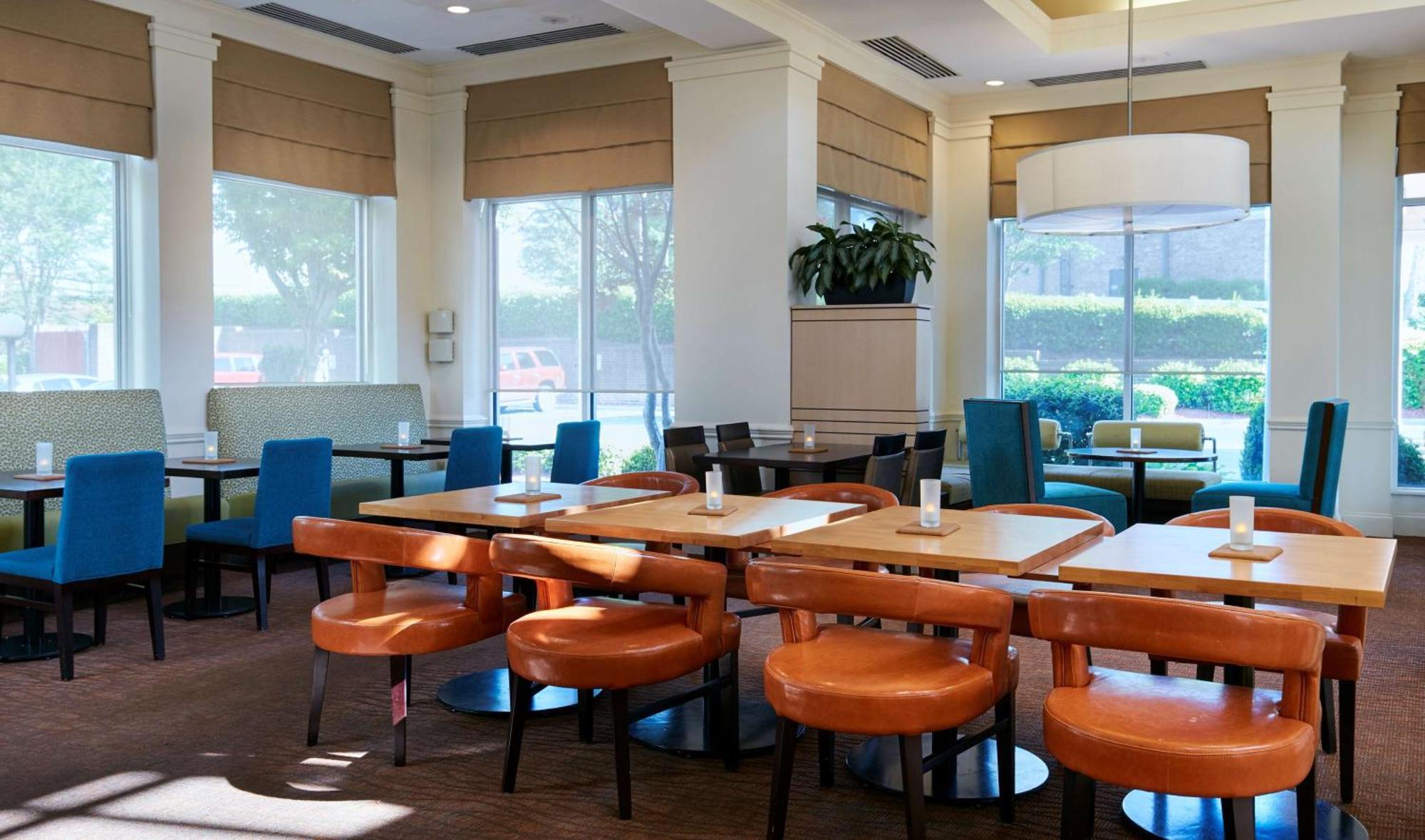 Hilton Garden Inn Charlotte North Eksteriør bilde