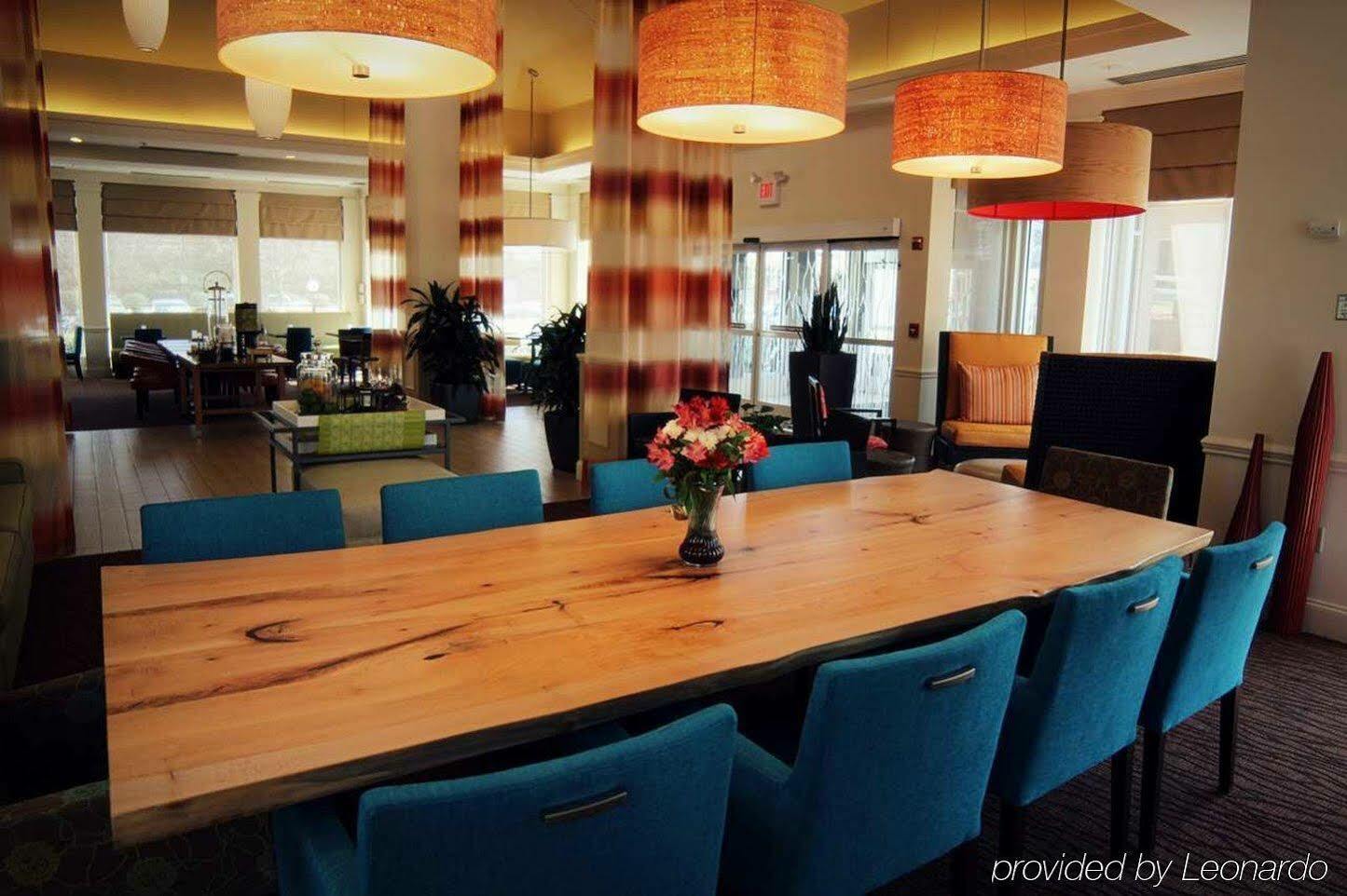 Hilton Garden Inn Charlotte North Eksteriør bilde